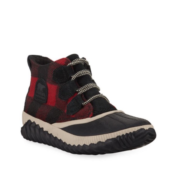 Sorel Out N’ About Plus Waterproof Boot - Picture 2 of 8